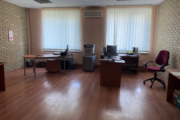 Продажа целостного имущественного комплекса 6 763 м2 в Полтавской области